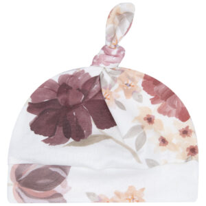 Off-white babymutsje met rode bloemen
