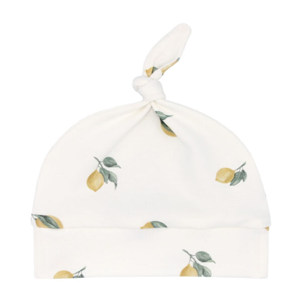 Off-white babymutsje met citroentjes