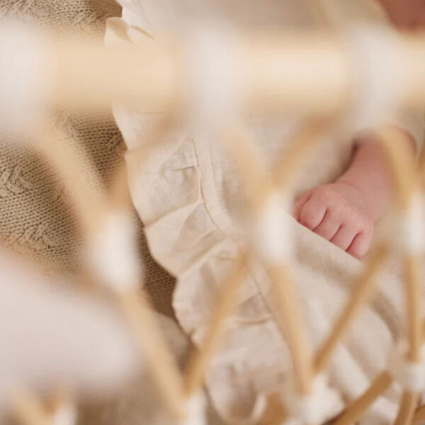 Laken met naam | Ruffle | Natural | Ledikant 120x150 - Afbeelding 2
